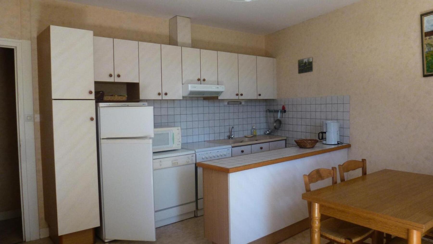 Gite De France A Curemonte 2 Epis - Gite De France 4 Personnes Mae-0004 Екстер'єр фото