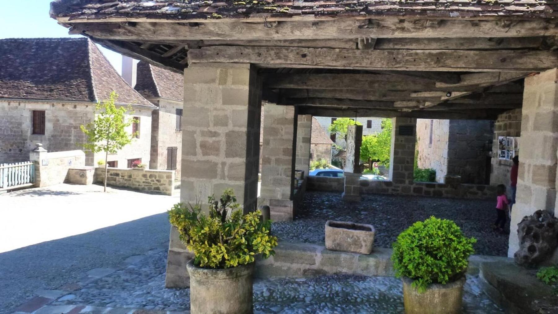 Gite De France A Curemonte 2 Epis - Gite De France 4 Personnes Mae-0004 Екстер'єр фото